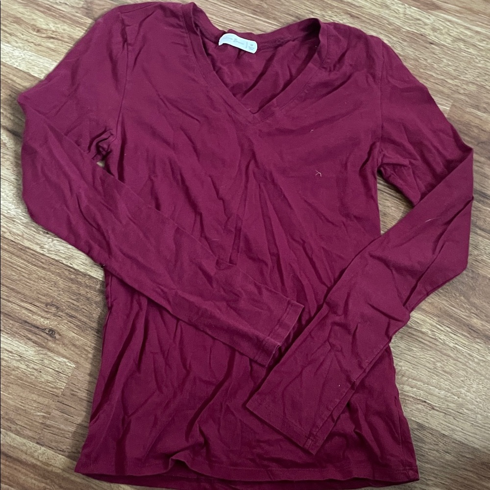 Active Basic Burgundy V-Neck Long Sleeve Tee